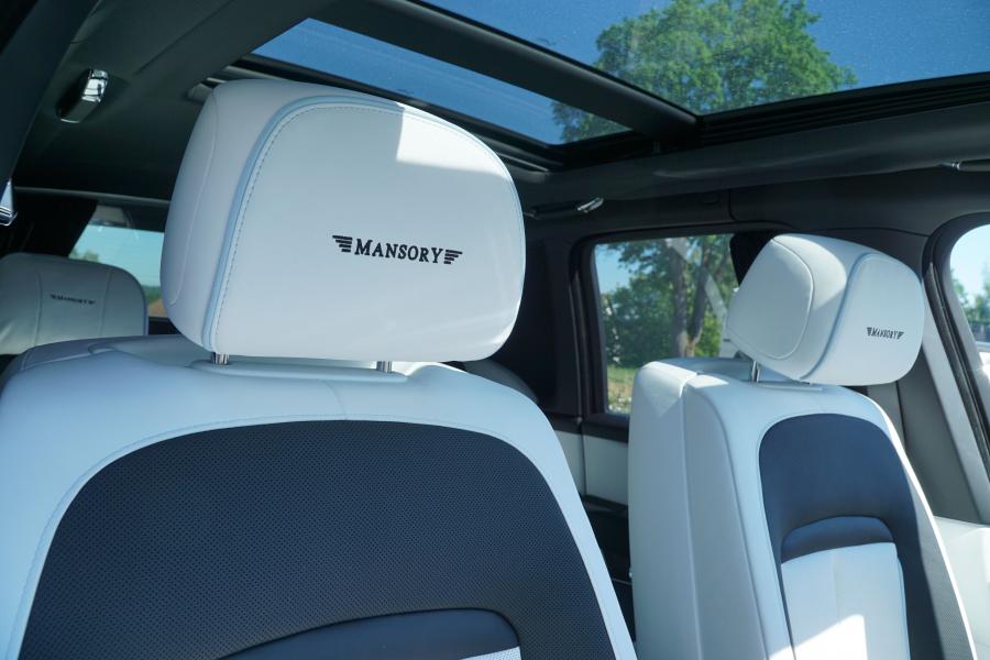 Интерьер Rolls-Royce Cullinan by Mansory 2019 года  (фото 16 из 27)